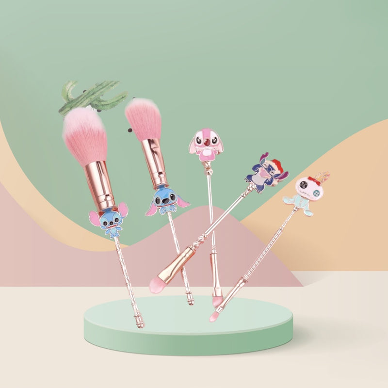 Set de 5 pinceaux maquillage - Lilo et Stitch - Disney – Brands to Beauty  Boutique